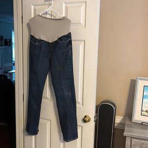 Maternity blue jeans. Size large. Good condition. No flaws. Smoke free home.